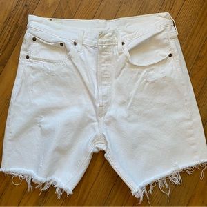 Levi 501 cut off shorts